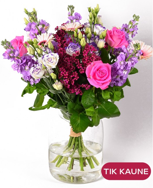 Violetinė matiolų ir eustomų puokštė su rožėmis